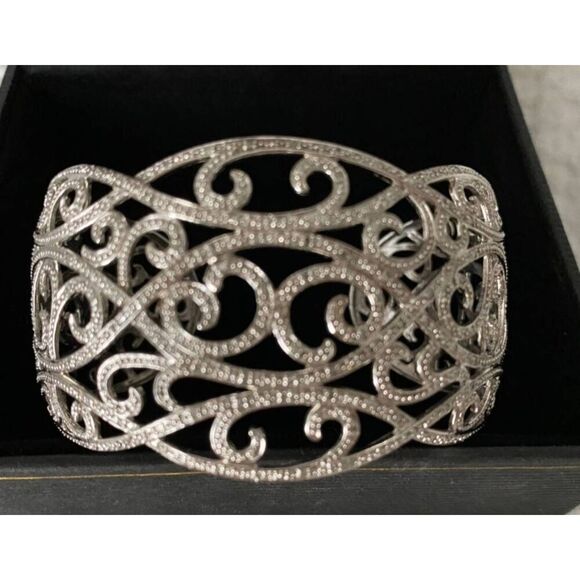 Gorgeous 1/4 Ct. Genuine Pave Diamond Wide Filigree Cuff Bracelet~.925 Sterling - Picture 2 of 4